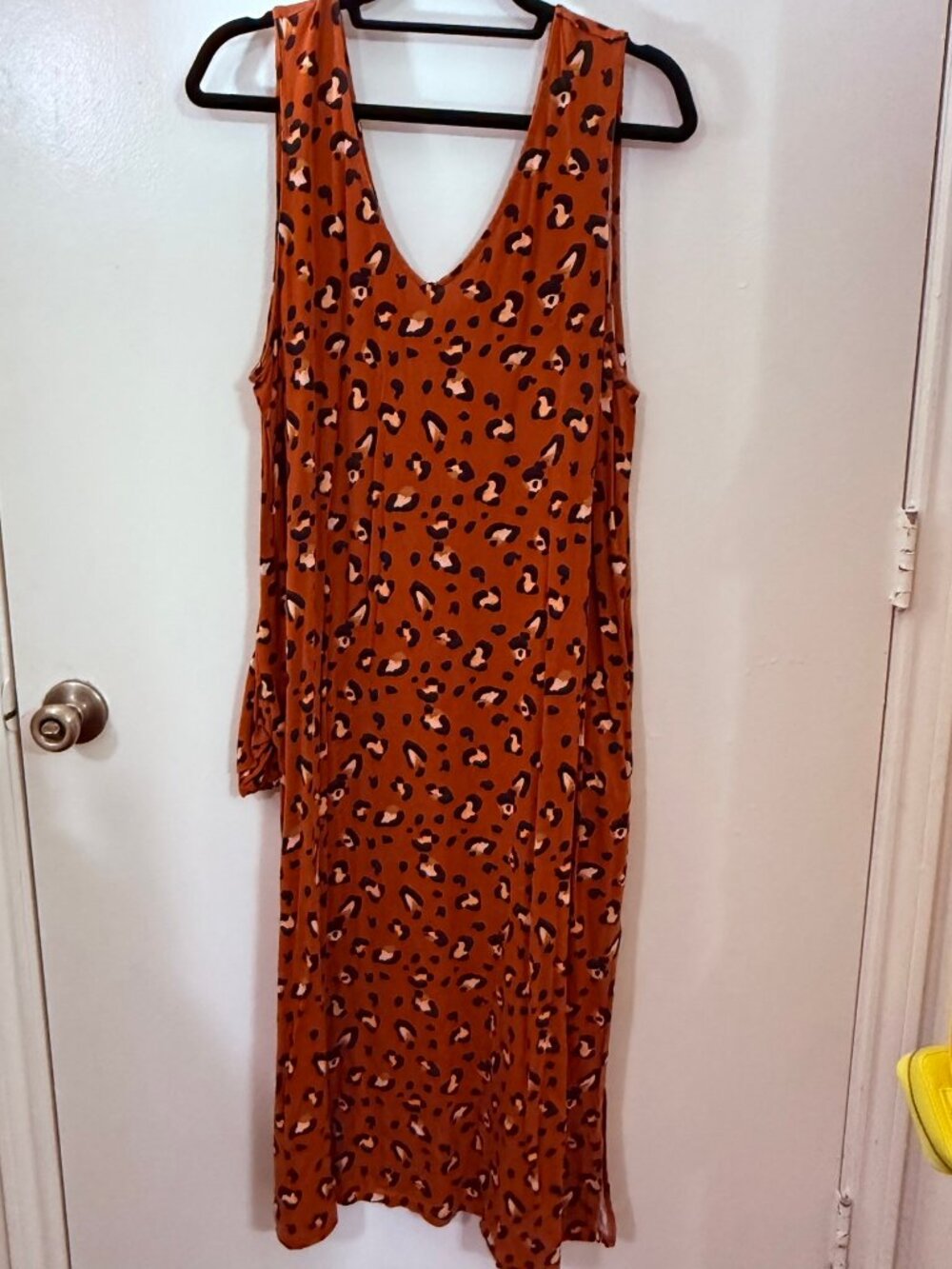 Joyspun Women's V-Neck Animal Print Stretch Side Pockets Midi Dress Size XL